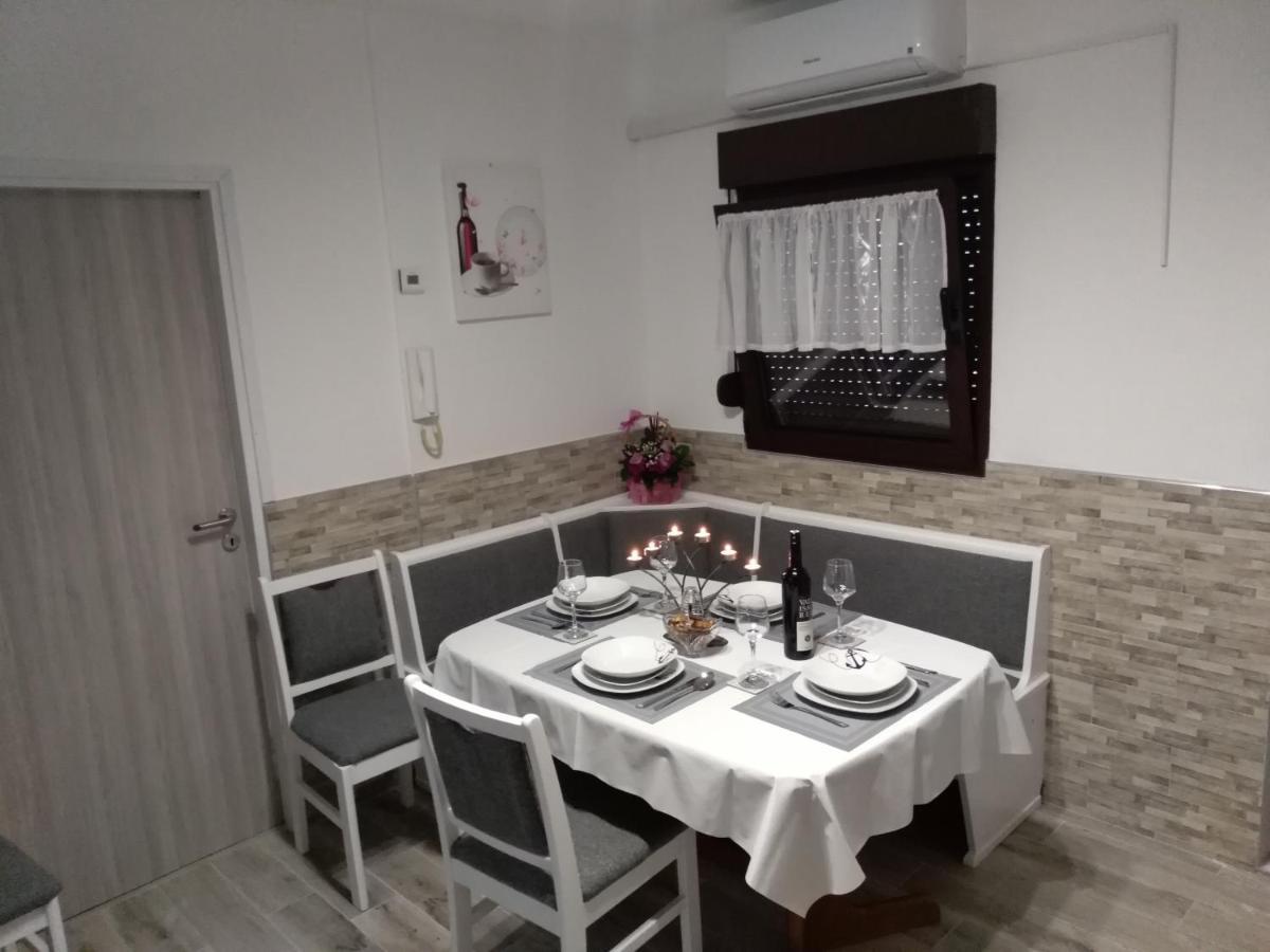 Apartman Nino Rijeka Eksteriør bilde